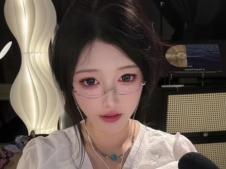 沉浸式吃水果助眠哄睡视频视频封面